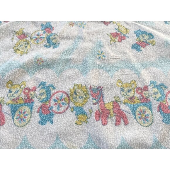 Vintage 60s baby blanket, nostalgia childhood flannel security blankie - Picture 5 of 9